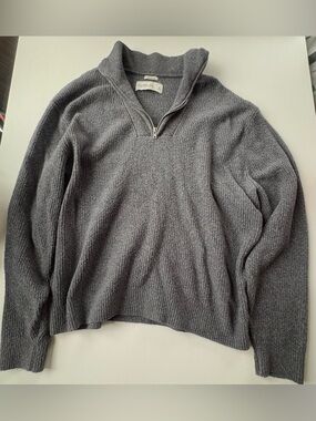 Abercrombie & Fitch Men's Charcoal Gray Half-Zip Ribbed Oversized Sweater